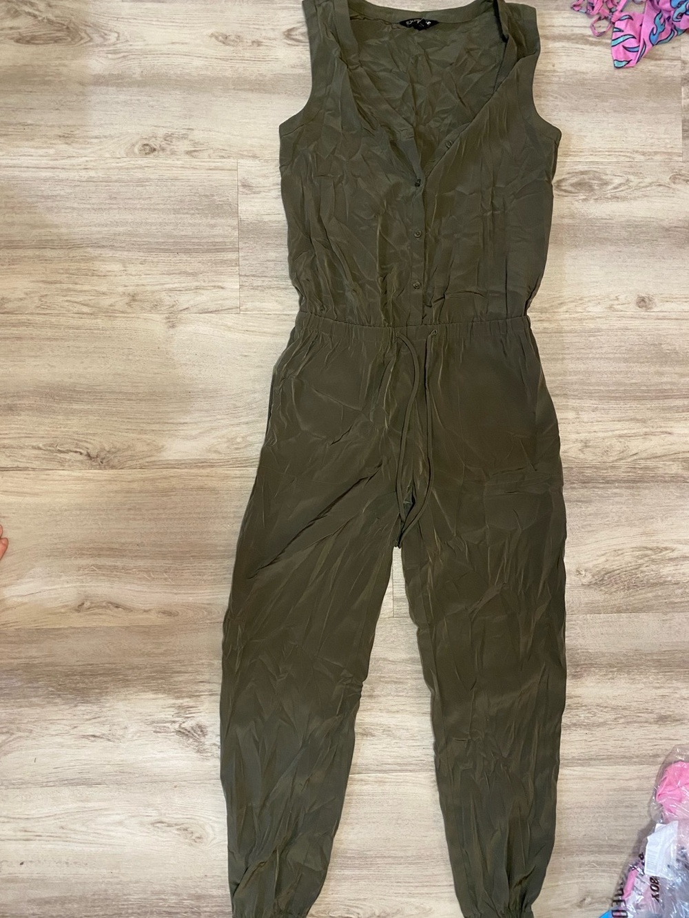 Express Olive Green Sleeveless Button-Front Jumpsuit - NWOT